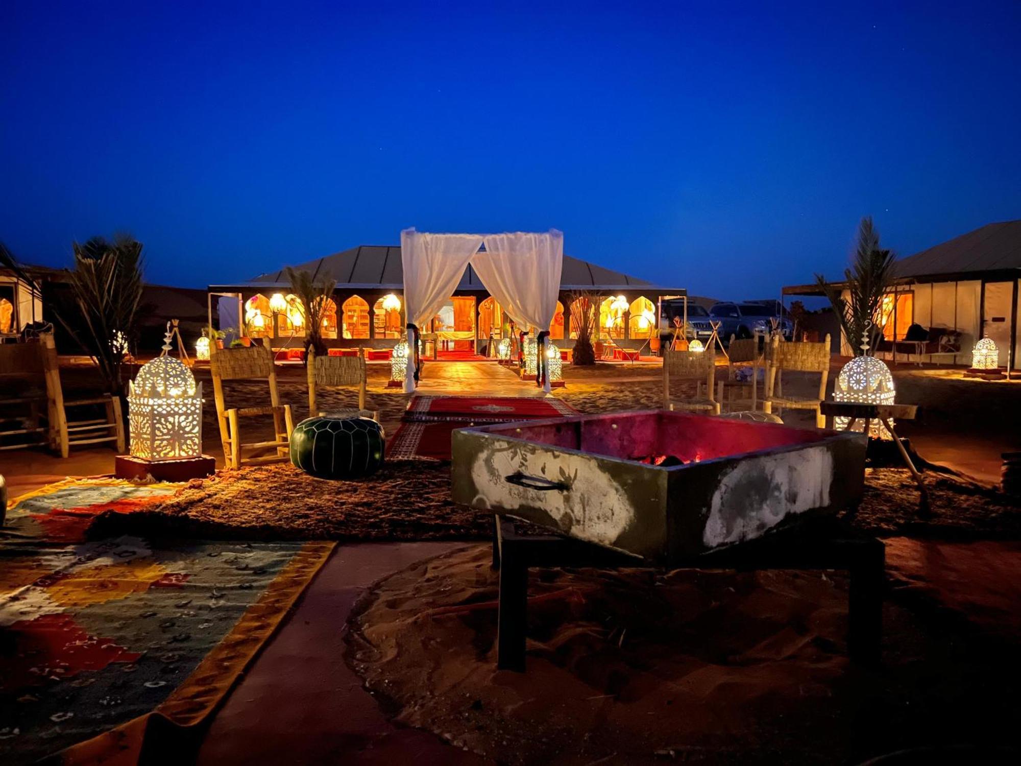 Hotel Aladdin Merzouga camp Exterior foto