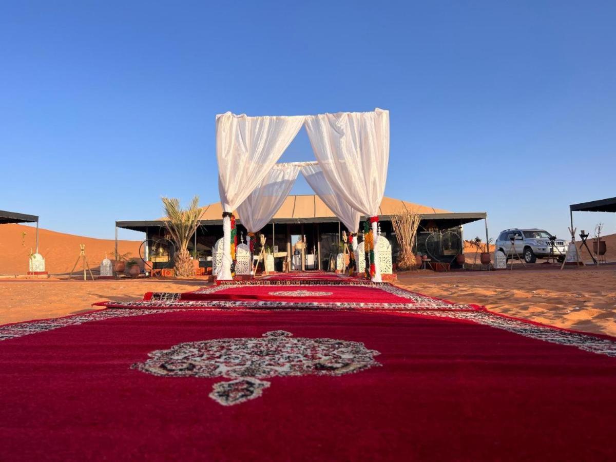 Hotel Aladdin Merzouga camp Exterior foto