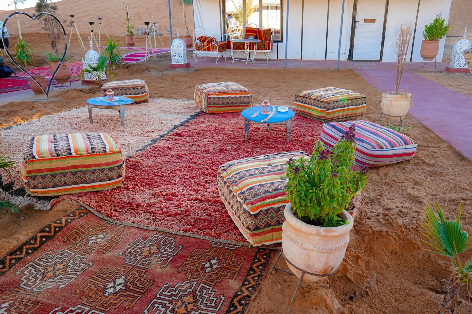 Aladdin Merzouga camp Exterior foto